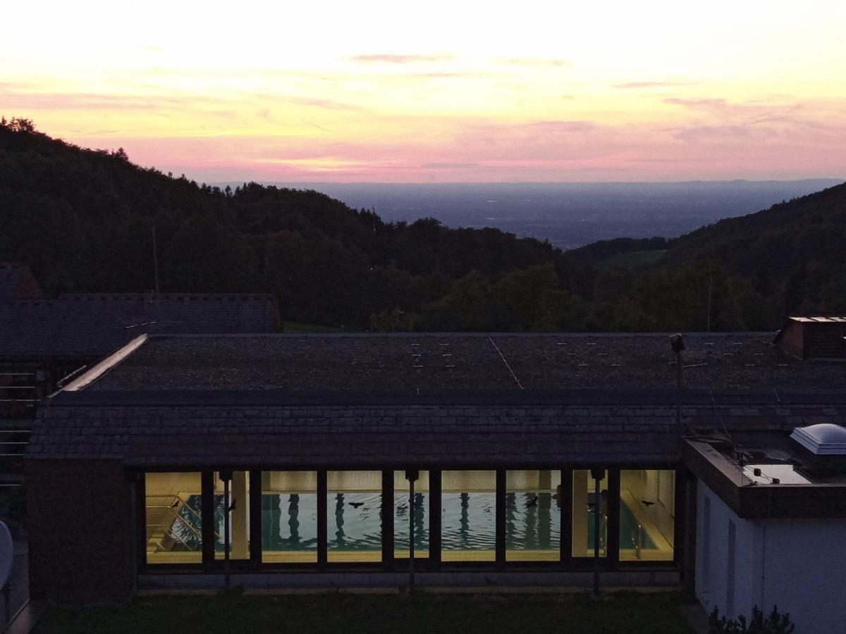 Schwarzwaldtraum Sasbachwalden Exterior foto